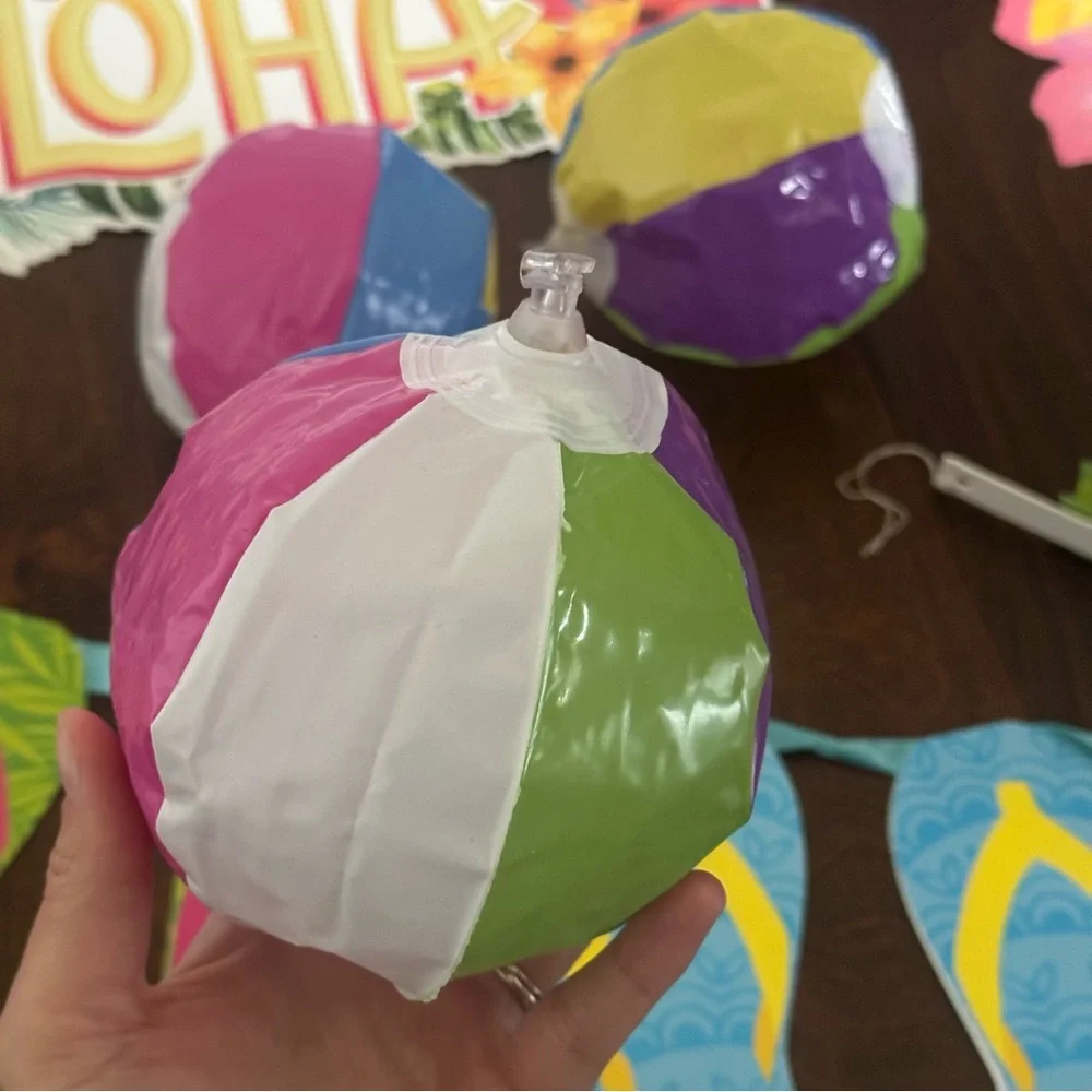 Tropical Aloha Hawaiian Party Decoration Set - Colorful